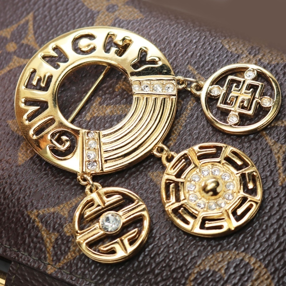 ⚜️Vintage Givenchy Crystal Encrusted Logo Brooch ✨